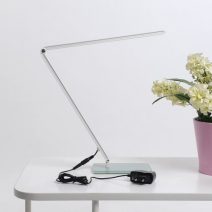 Műkörmös Asztali Lámpák